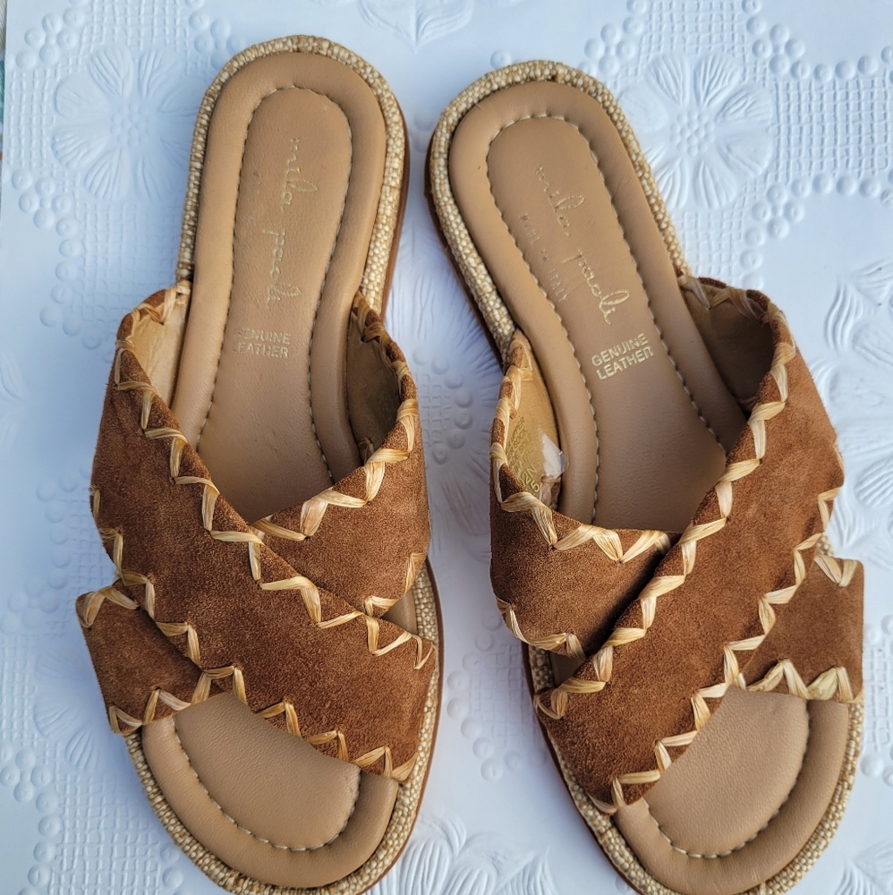 Mila Paoli suede sandals - 7.5- NWOB